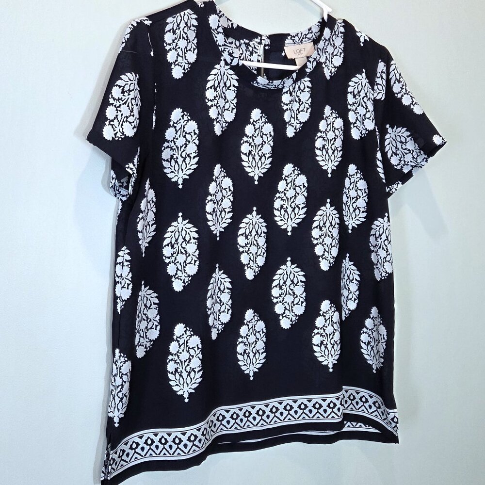 NWOT Ann Taylor LOFT Dark Navy & Light Blue Blouse Size S
